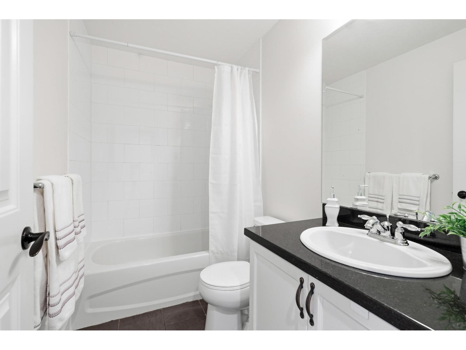 19689 70 AVENUE, Langley