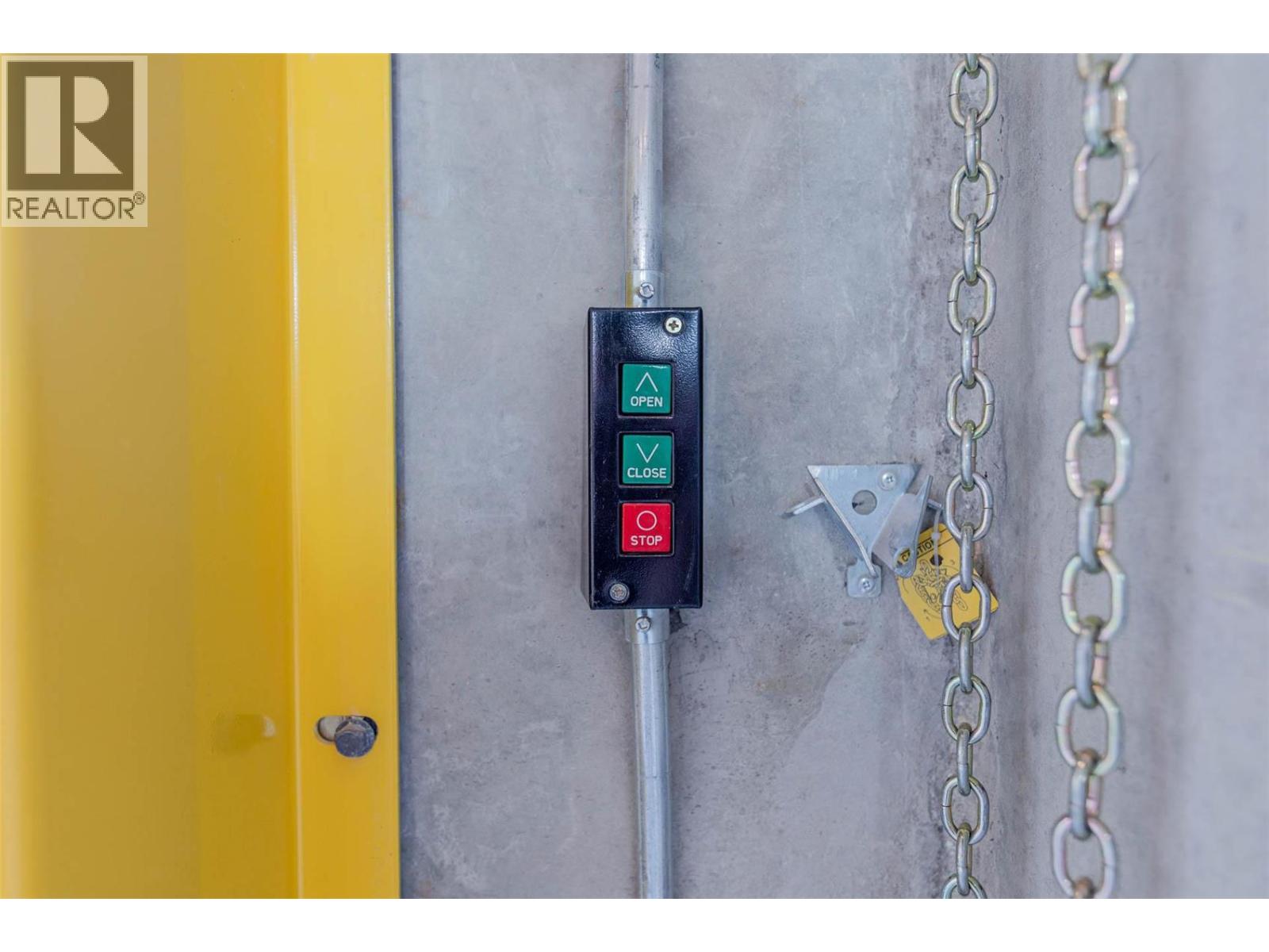 810 Clement Avenue Unit# 102, Kelowna