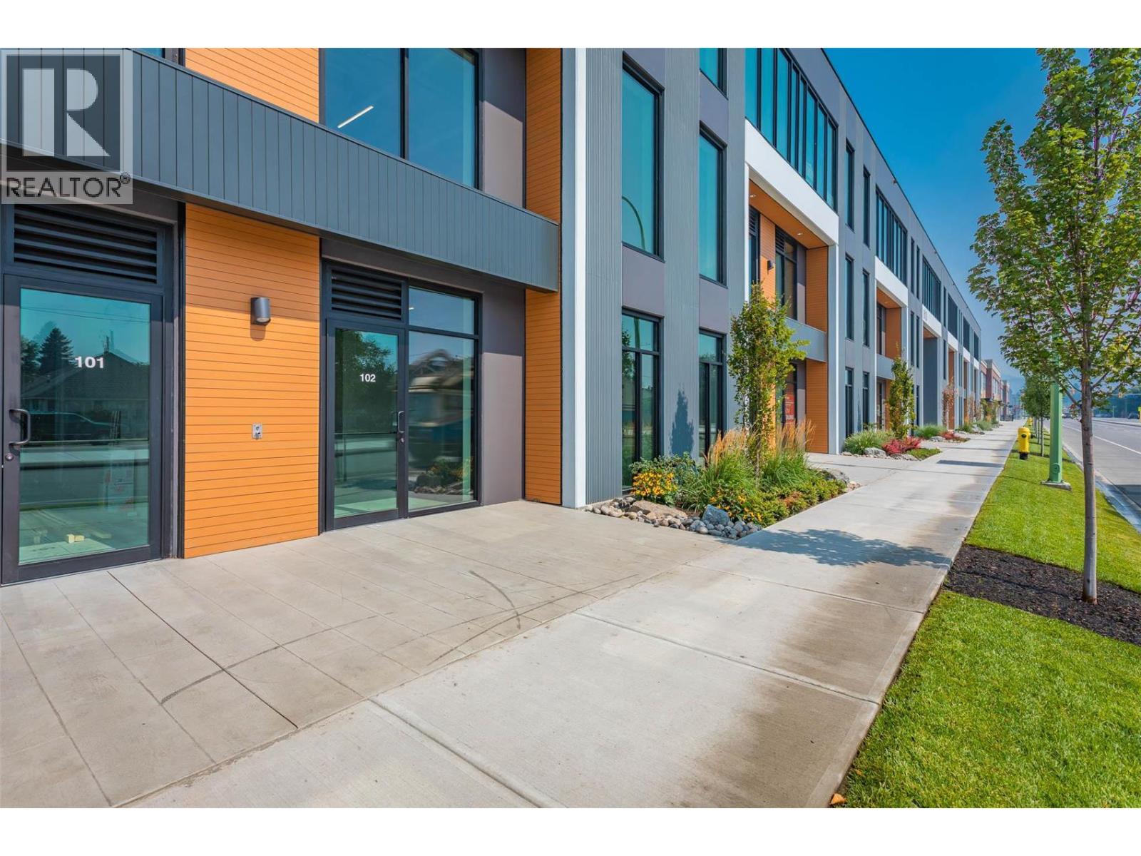 810 Clement Avenue Unit# 102, Kelowna