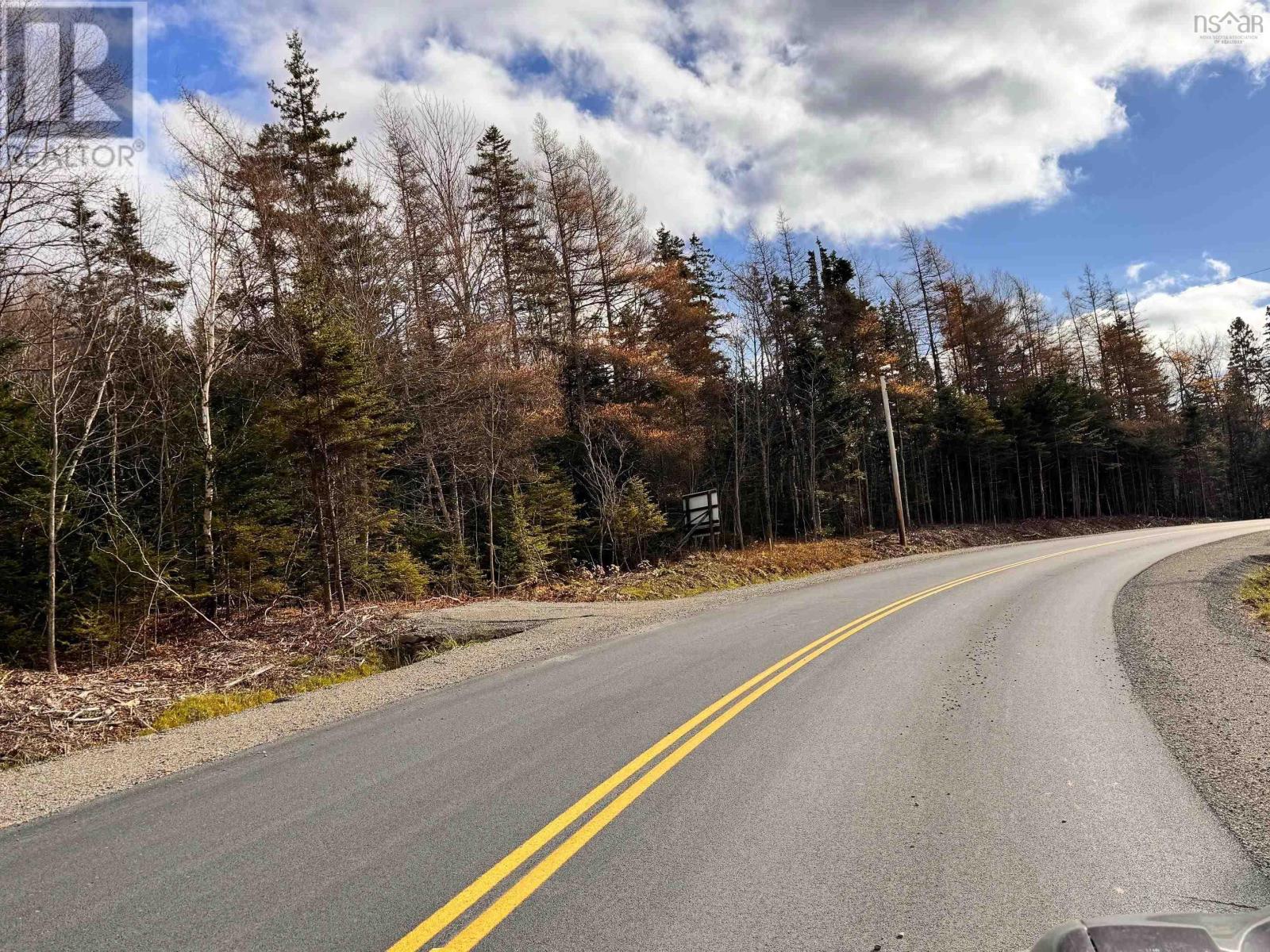 Property 10 of 15 of West Bay Hwy