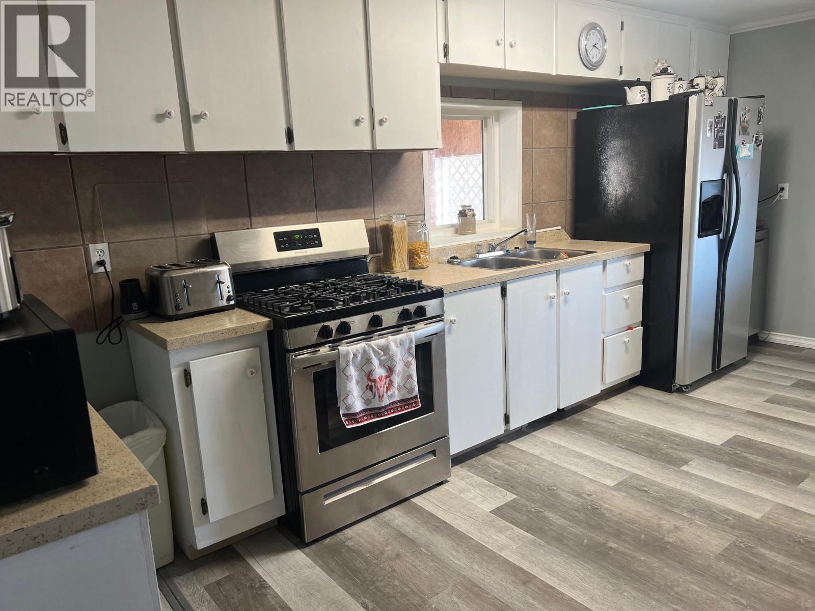 6016 Westall Subdivision, Chetwynd