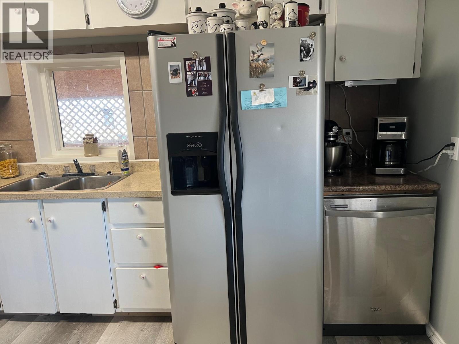 6016 Westall Subdivision, Chetwynd