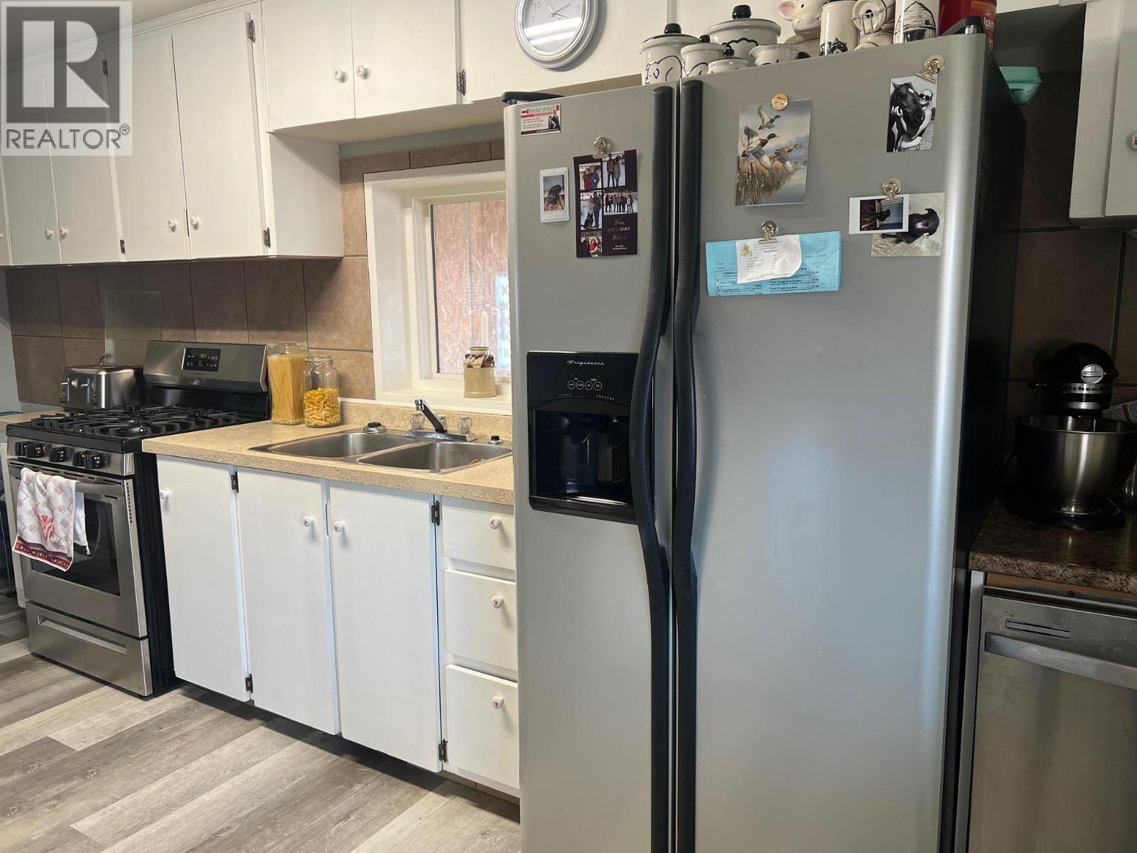 6016 Westall Subdivision, Chetwynd