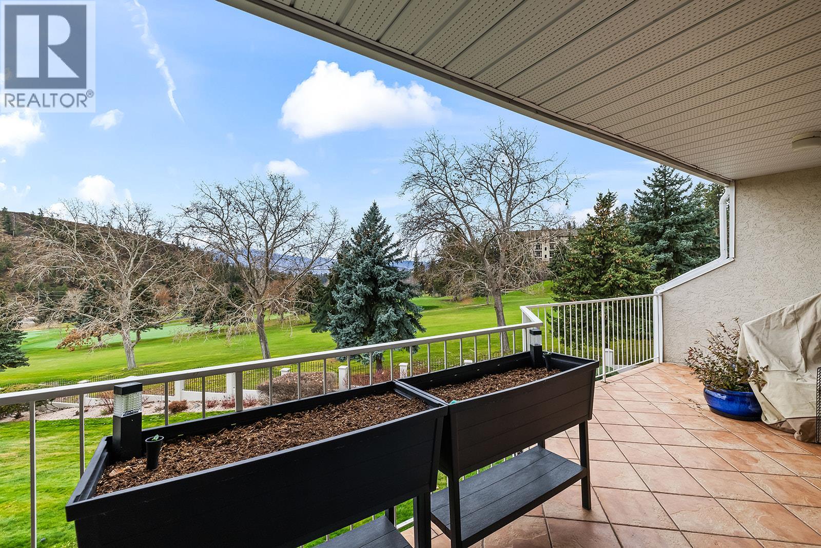 2377 Shannon Woods Drive Unit# 217, West Kelowna