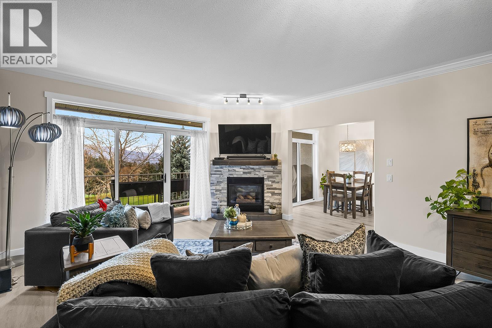 2377 Shannon Woods Drive Unit# 217, West Kelowna