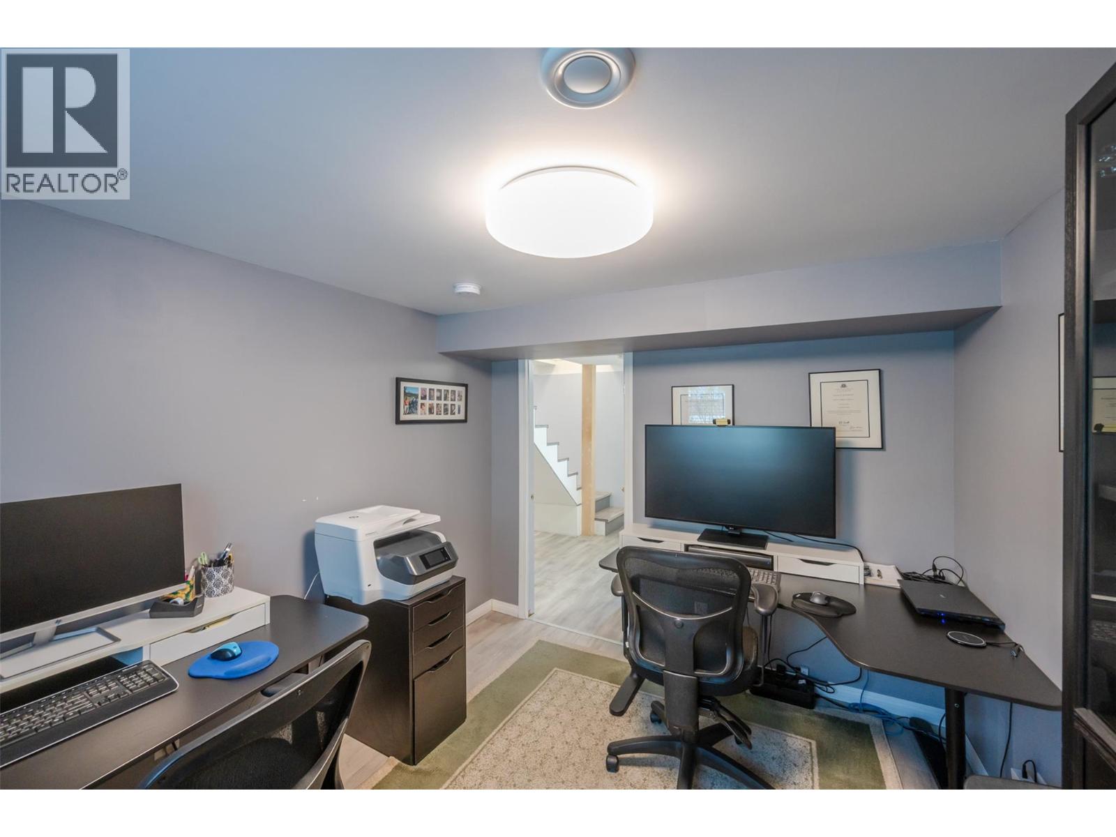 6018 Maple Drive, Osoyoos