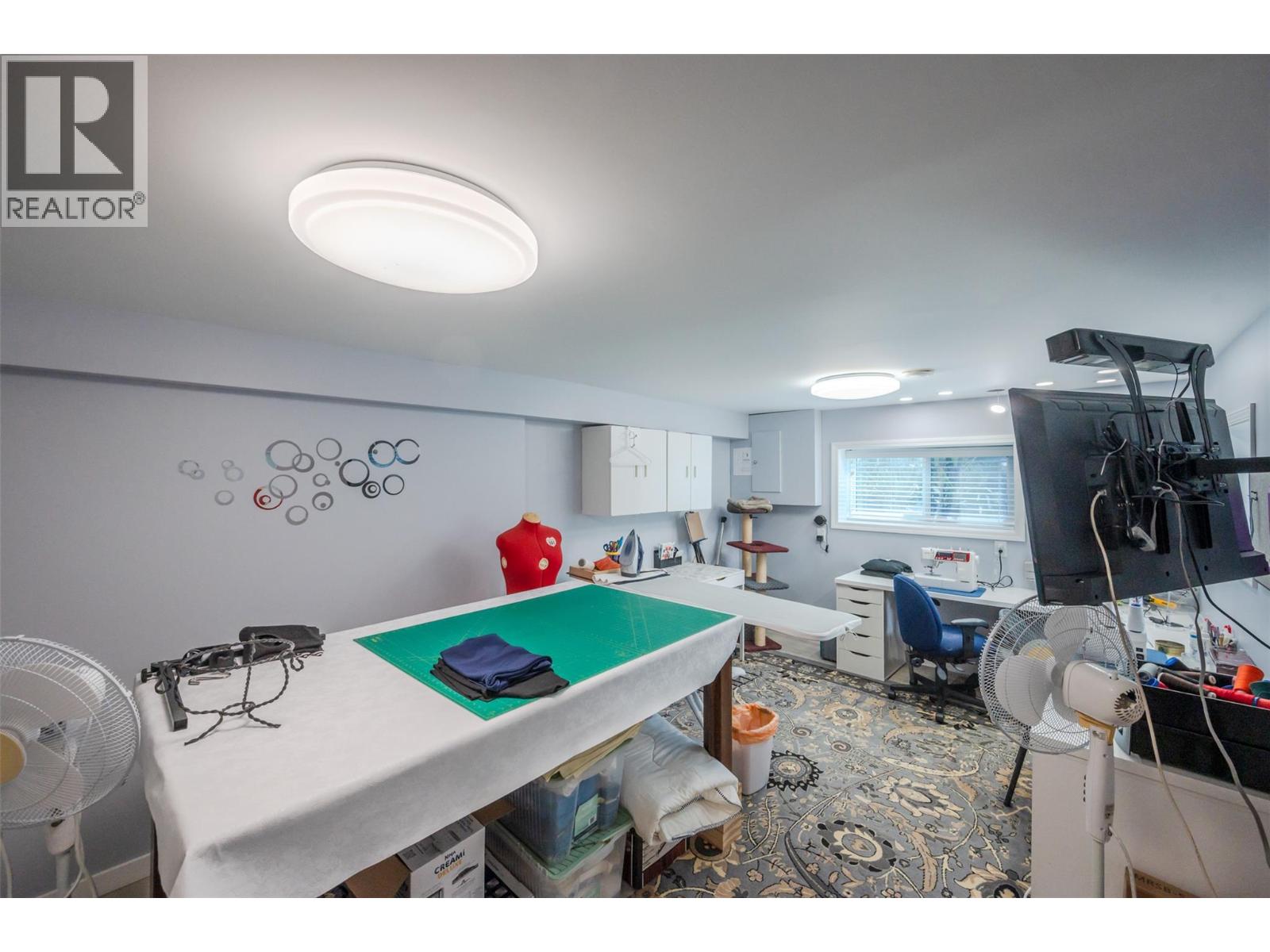 6018 Maple Drive, Osoyoos