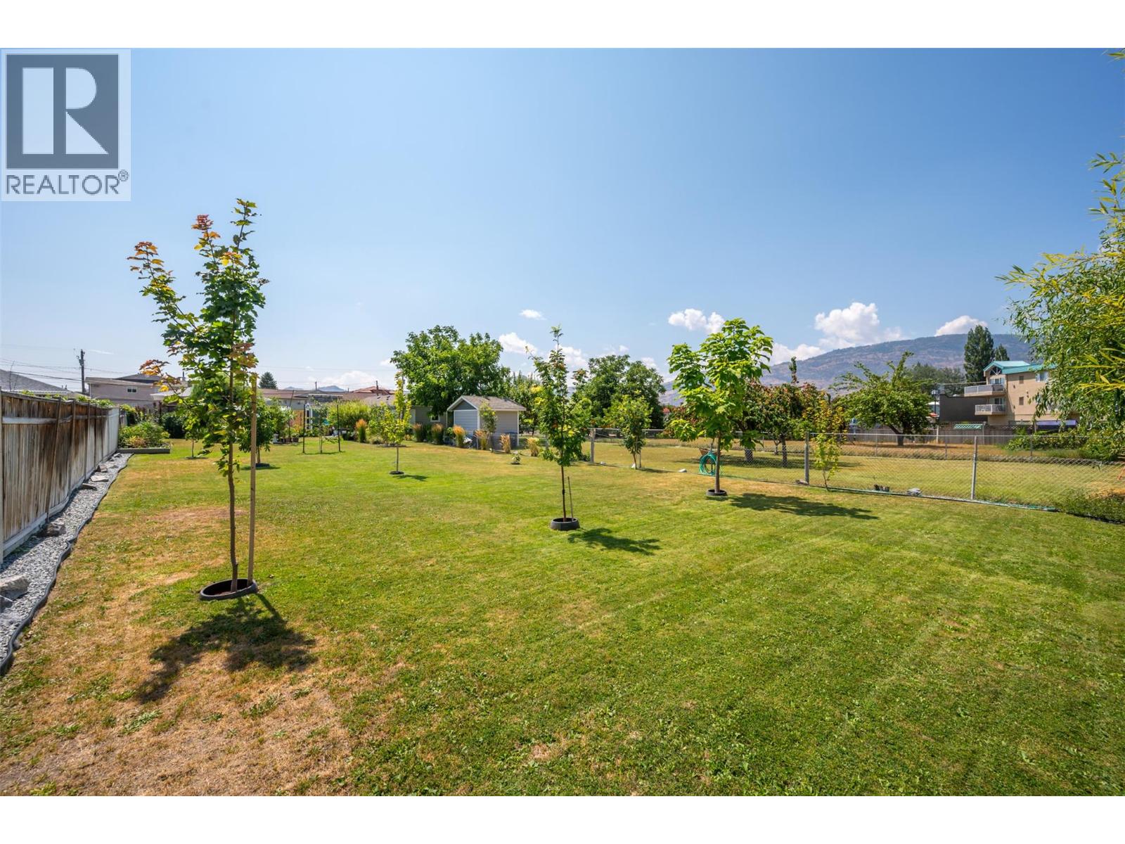 6018 Maple Drive, Osoyoos