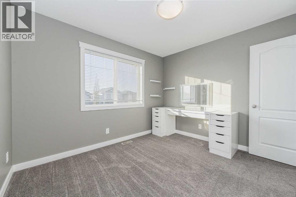 71 Almond Crescent, Blackfalds