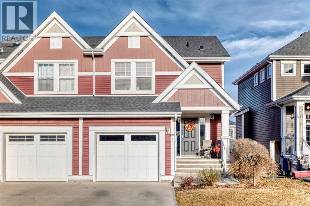 786 River Heights Crescent, Cochrane