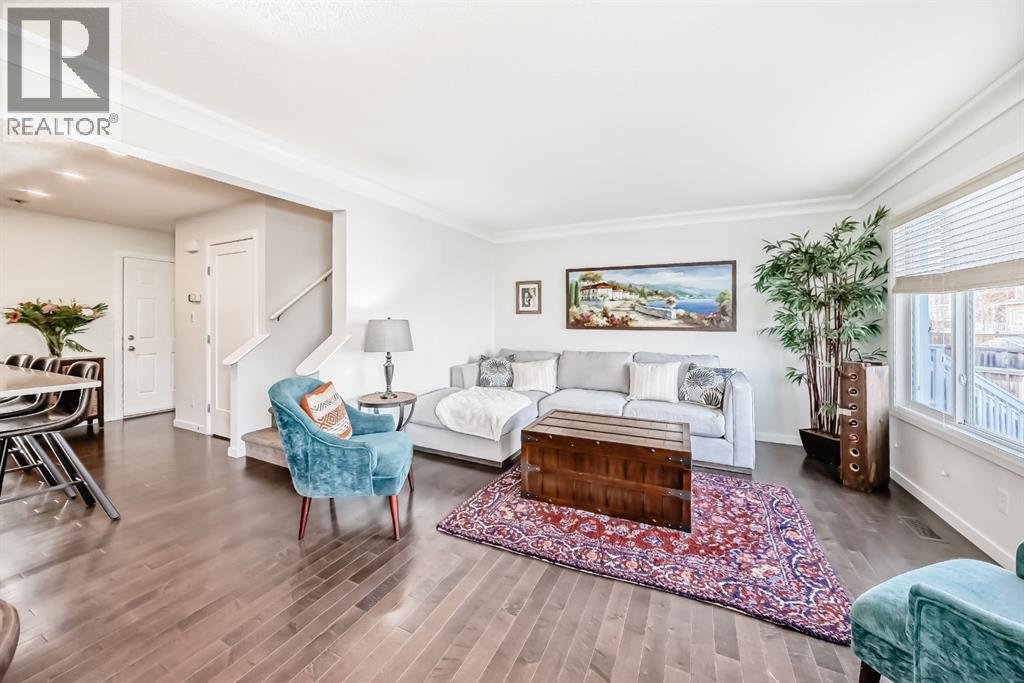 786 River Heights Crescent, Cochrane