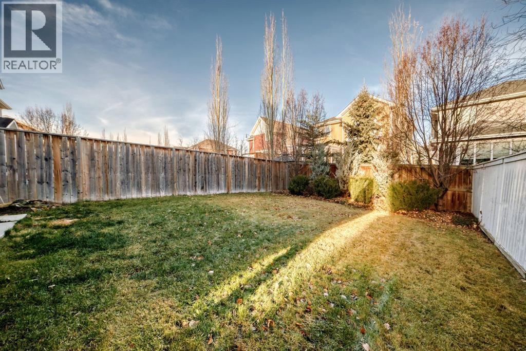 786 River Heights Crescent, Cochrane