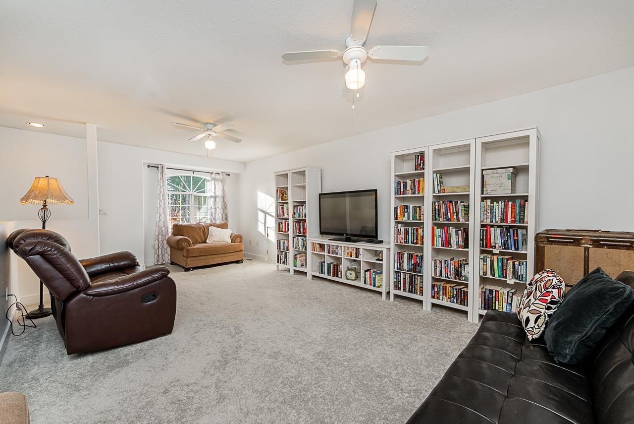 16545 10 AVENUE, Surrey