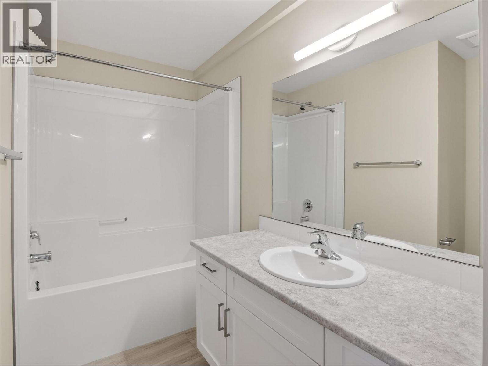 3362 SKAHA LAKE Road Unit# 804, Penticton