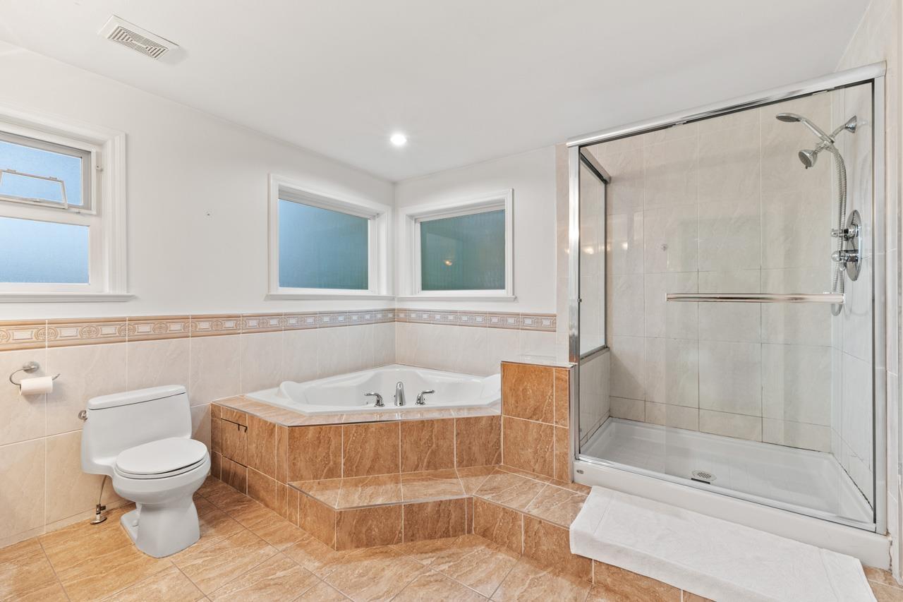 13305 87B AVENUE, Surrey