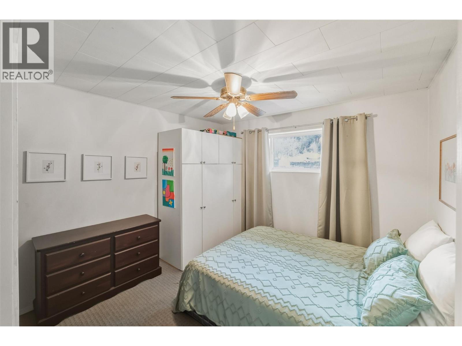 225 CIRCLE Drive, Oliver