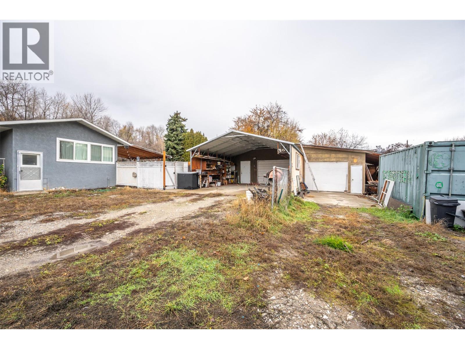 225 CIRCLE Drive, Oliver