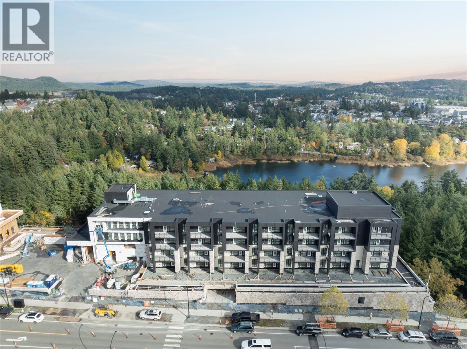 309 2341 Bear Mountain Pkwy, Langford