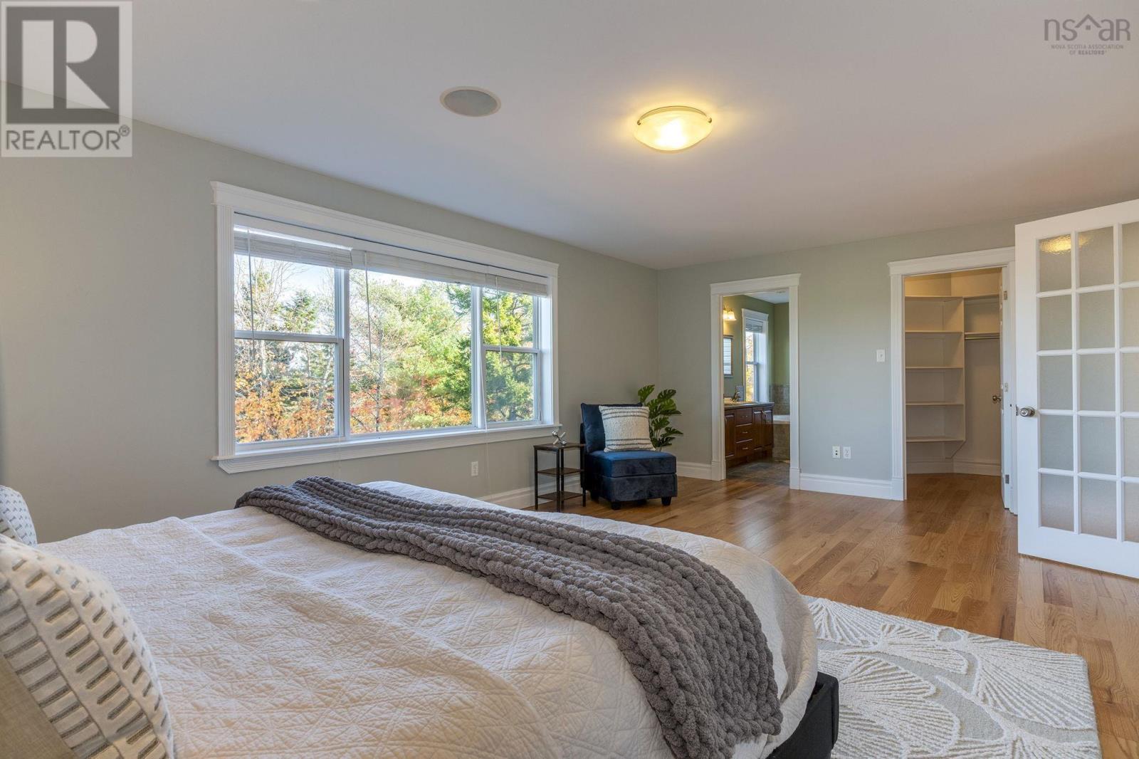 Property 3 of 49 of 153 RAVINES Drive