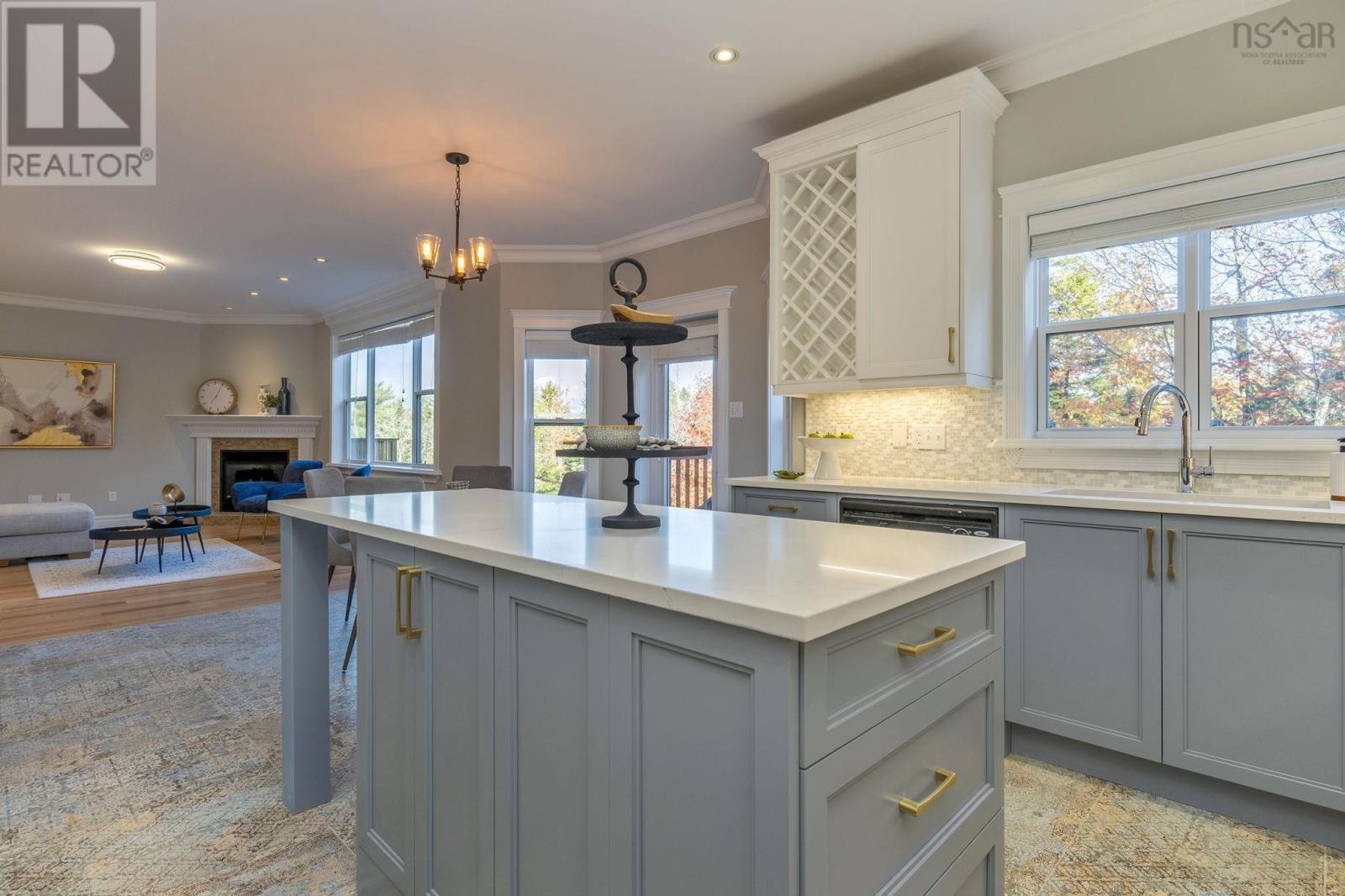 Property 15 of 49 of 153 RAVINES Drive