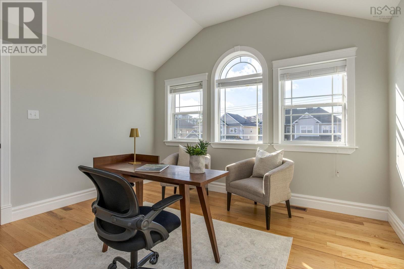 Property 39 of 49 of 153 RAVINES Drive