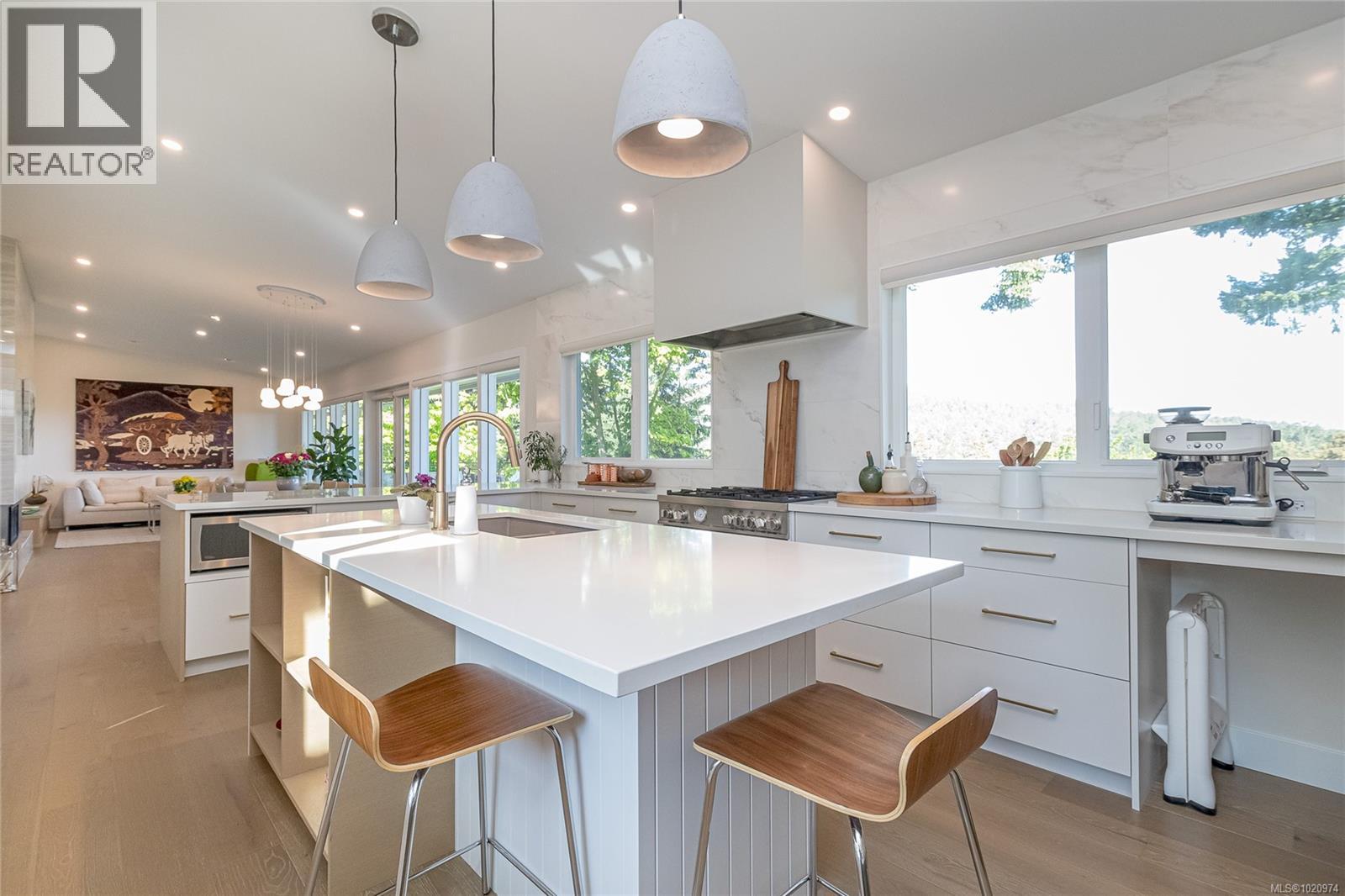  4516 Duart Road, Saanich