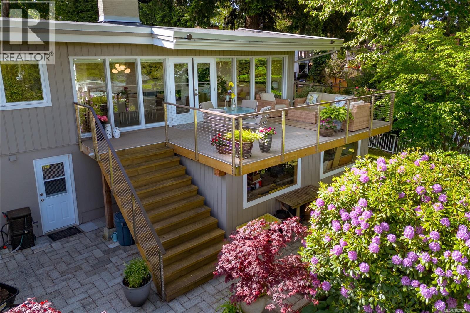  4516 Duart Road, Saanich