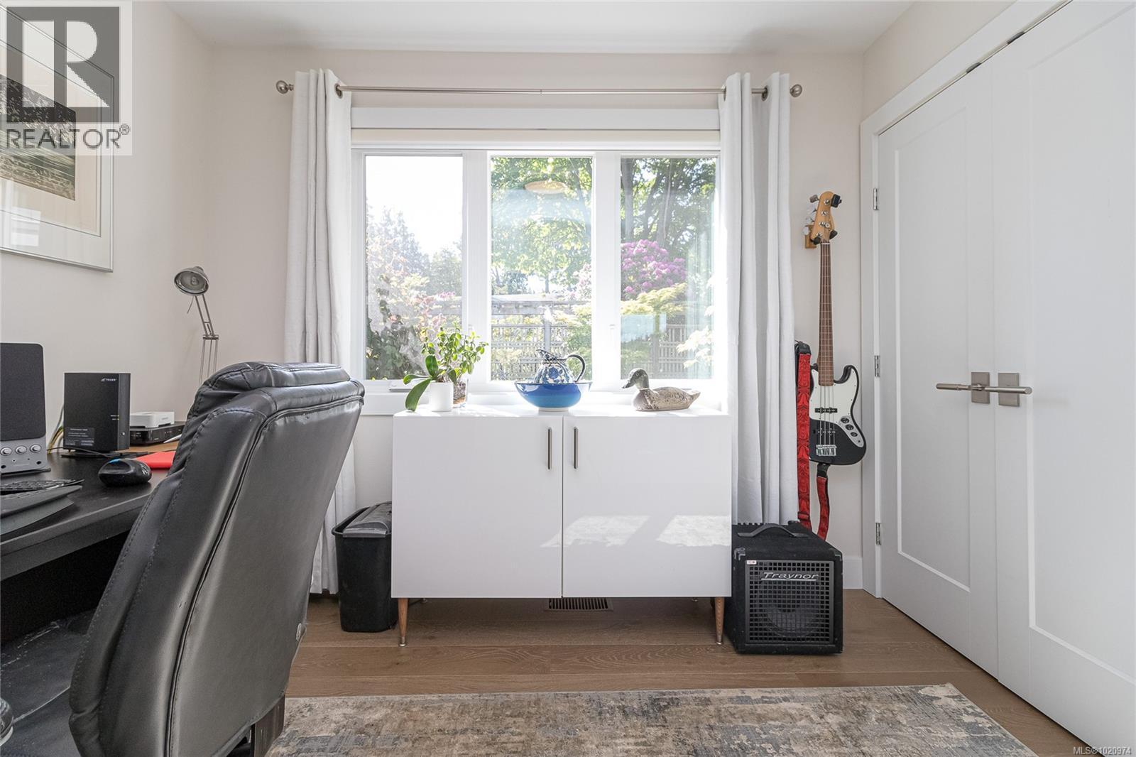  4516 Duart Road, Saanich