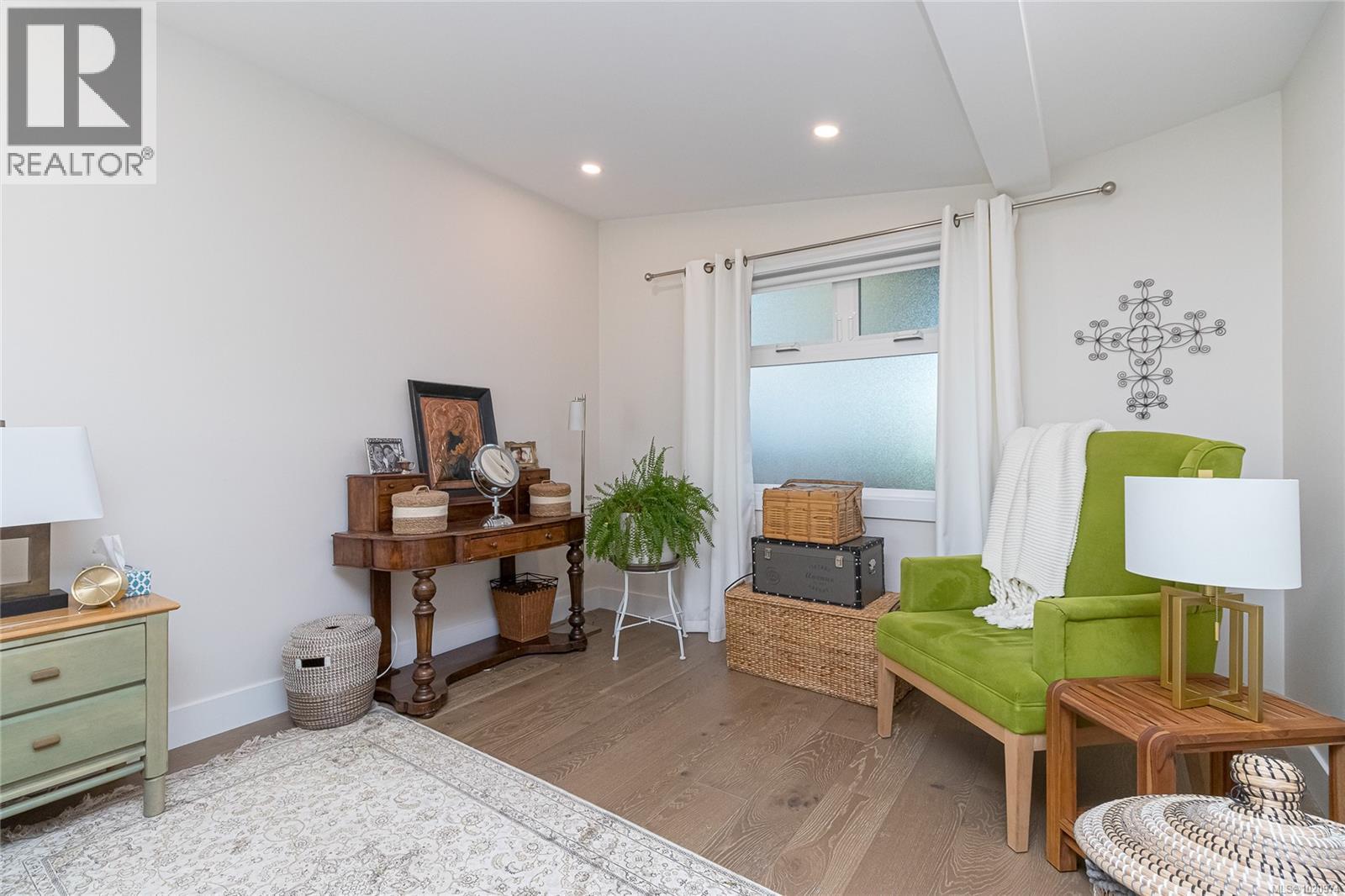  4516 Duart Road, Saanich