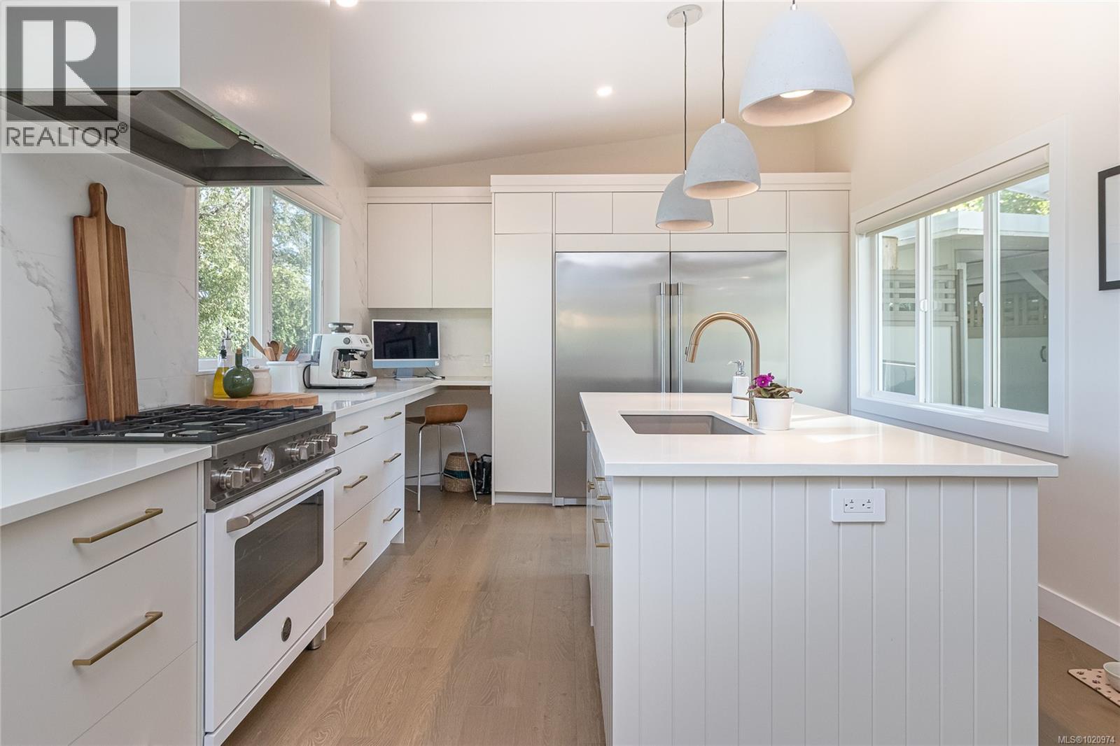  4516 Duart Road, Saanich