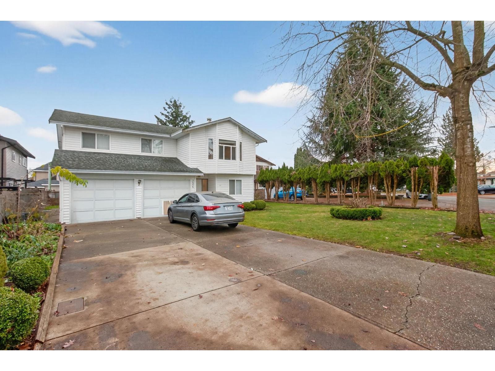 7556 SINCLAIR CRESCENT, Surrey