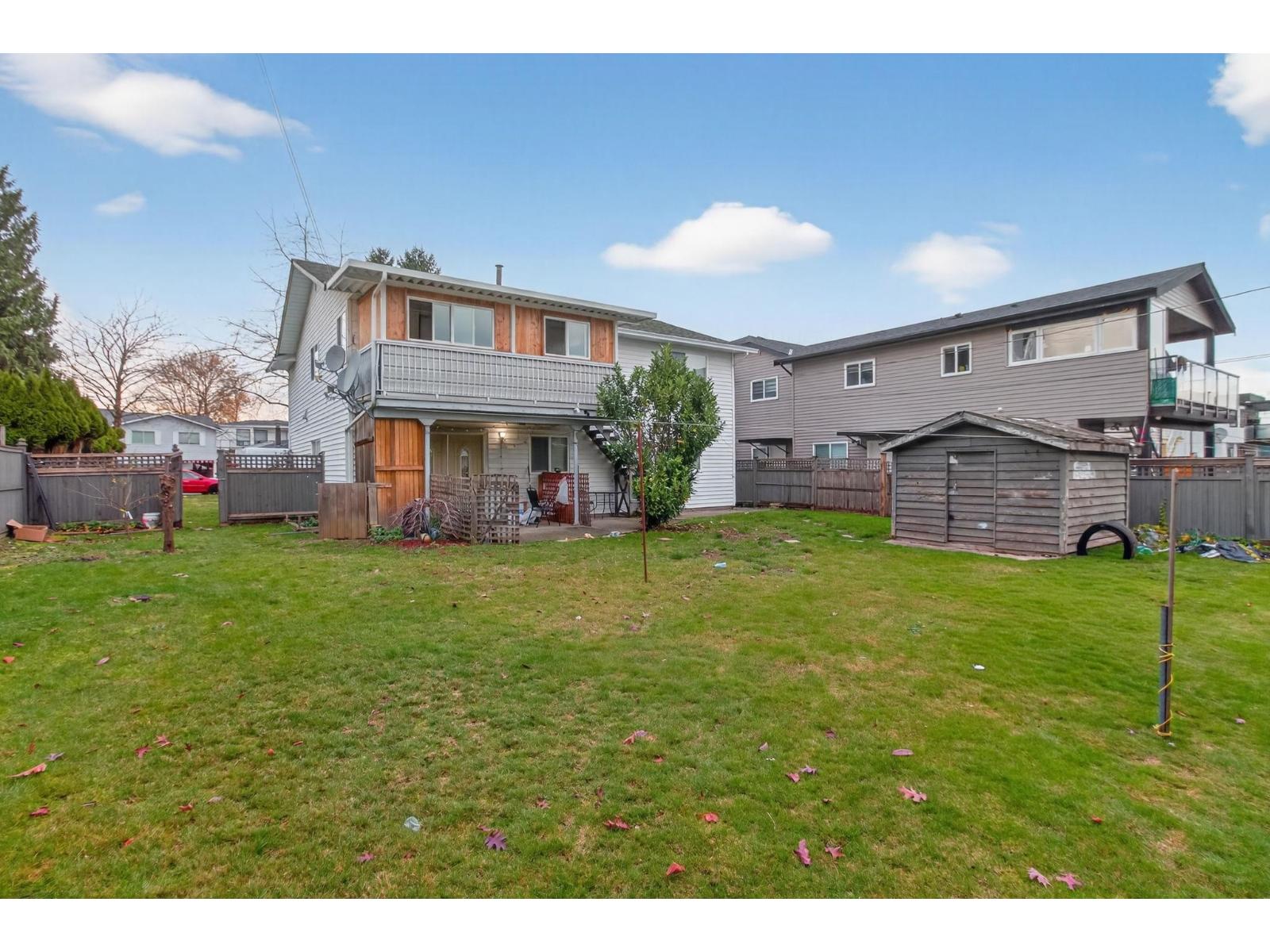 7556 SINCLAIR CRESCENT, Surrey