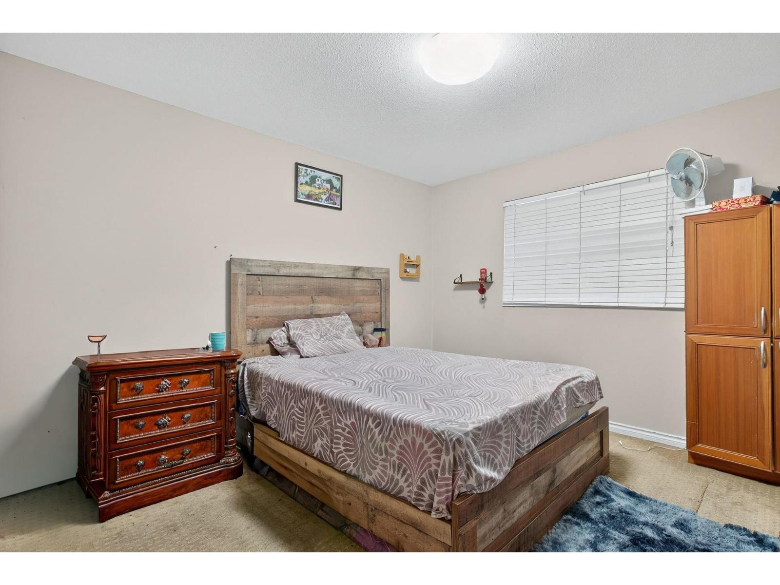 7556 SINCLAIR CRESCENT, Surrey