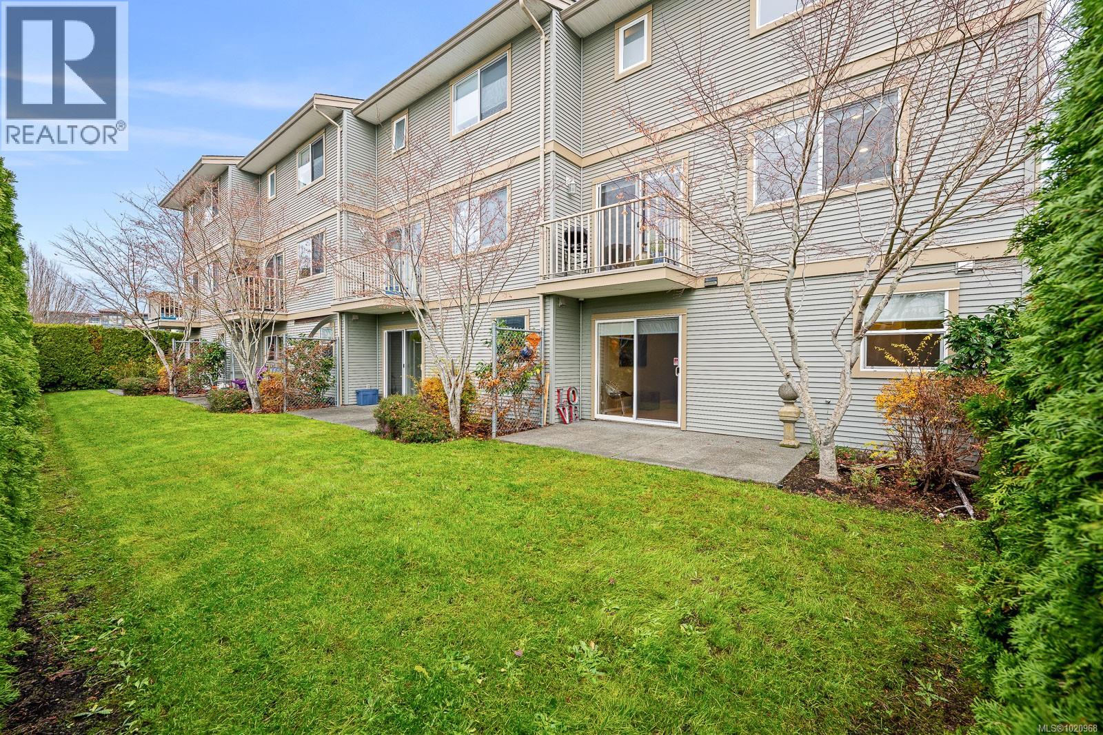 13 2475 Mansfield Dr, Courtenay