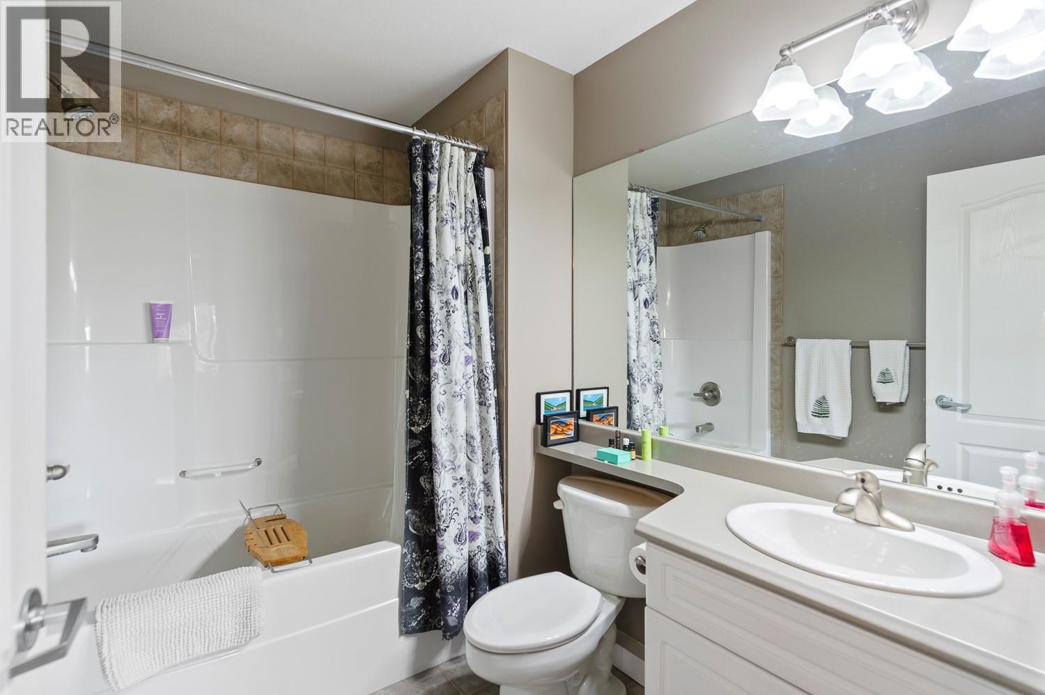 688 Lequime Road Unit# 201, Kelowna