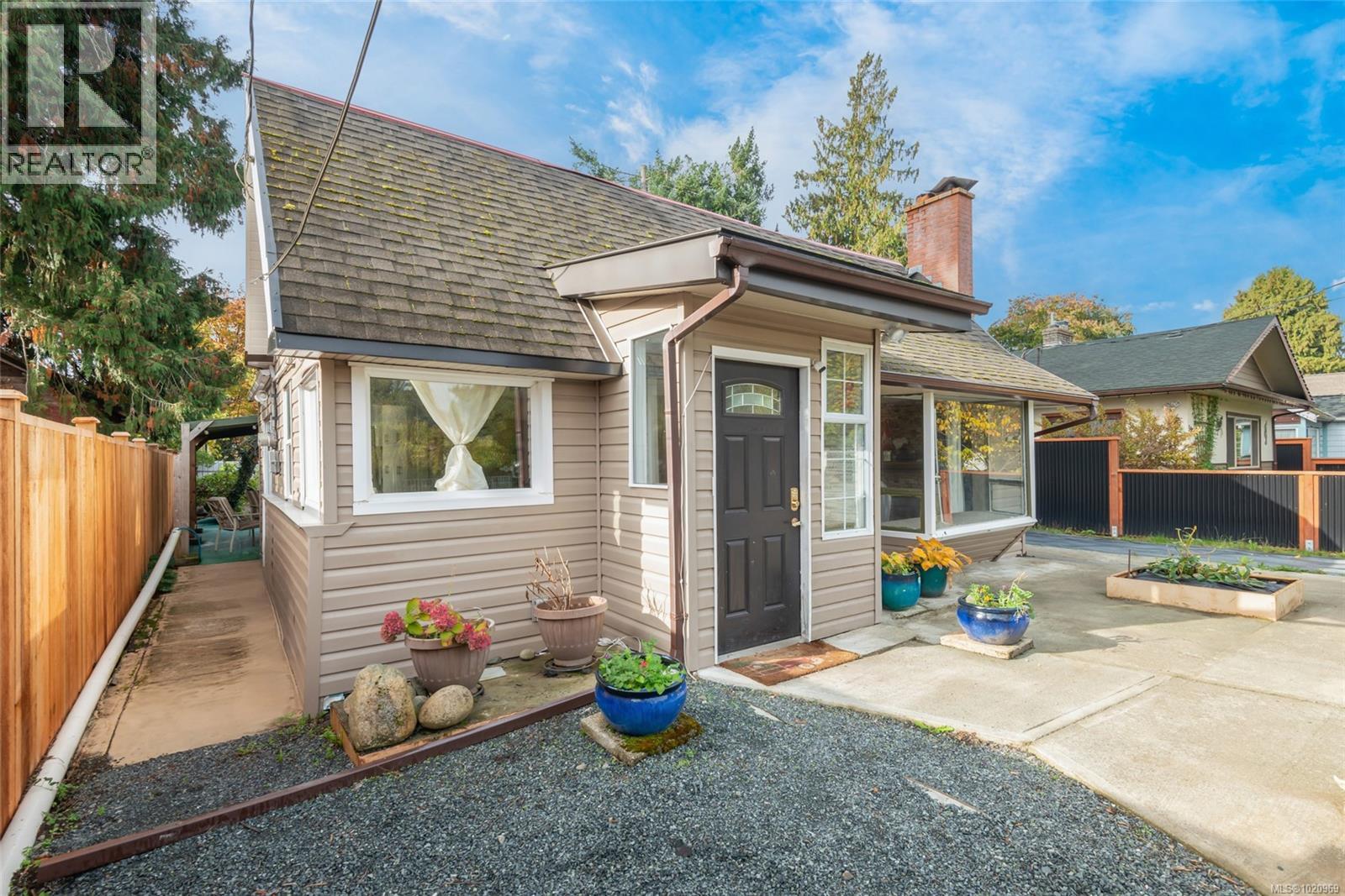 5932 Brown Rd, Port Alberni