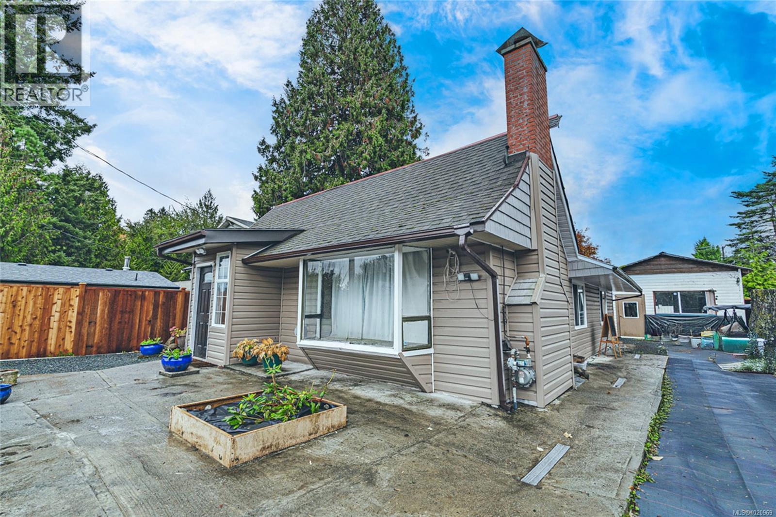 5932 Brown Rd, Port Alberni