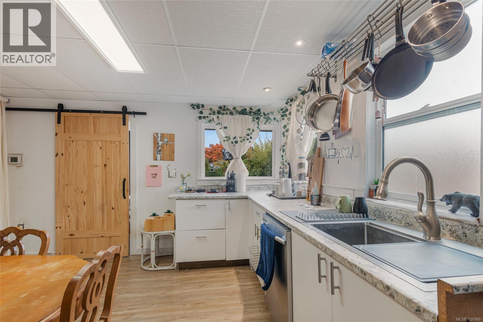 5932 Brown Rd, Port Alberni