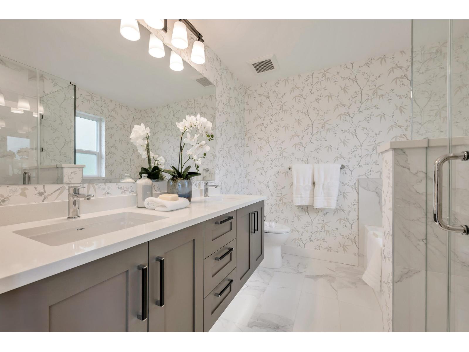 38 8433 203A STREET, Langley