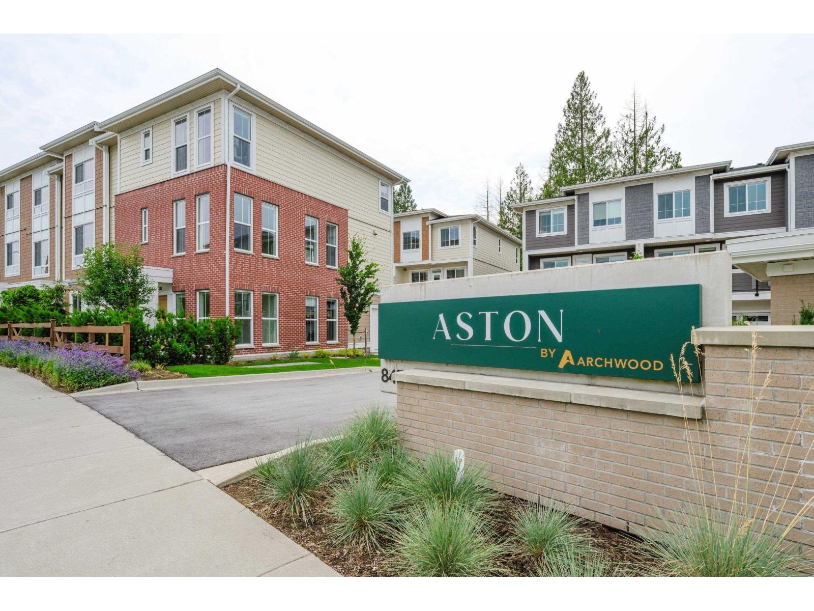 38 8433 203A STREET, Langley