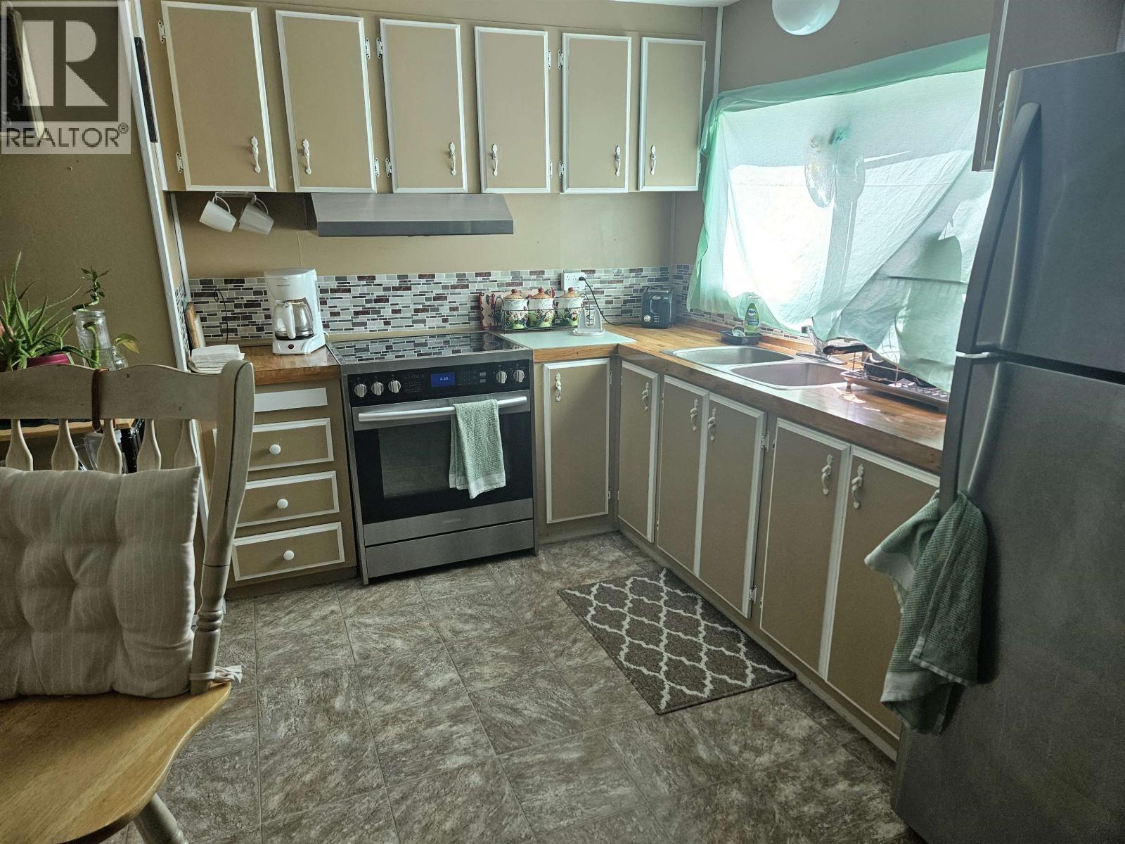 1182 N THIRD AVENUE, Williams Lake