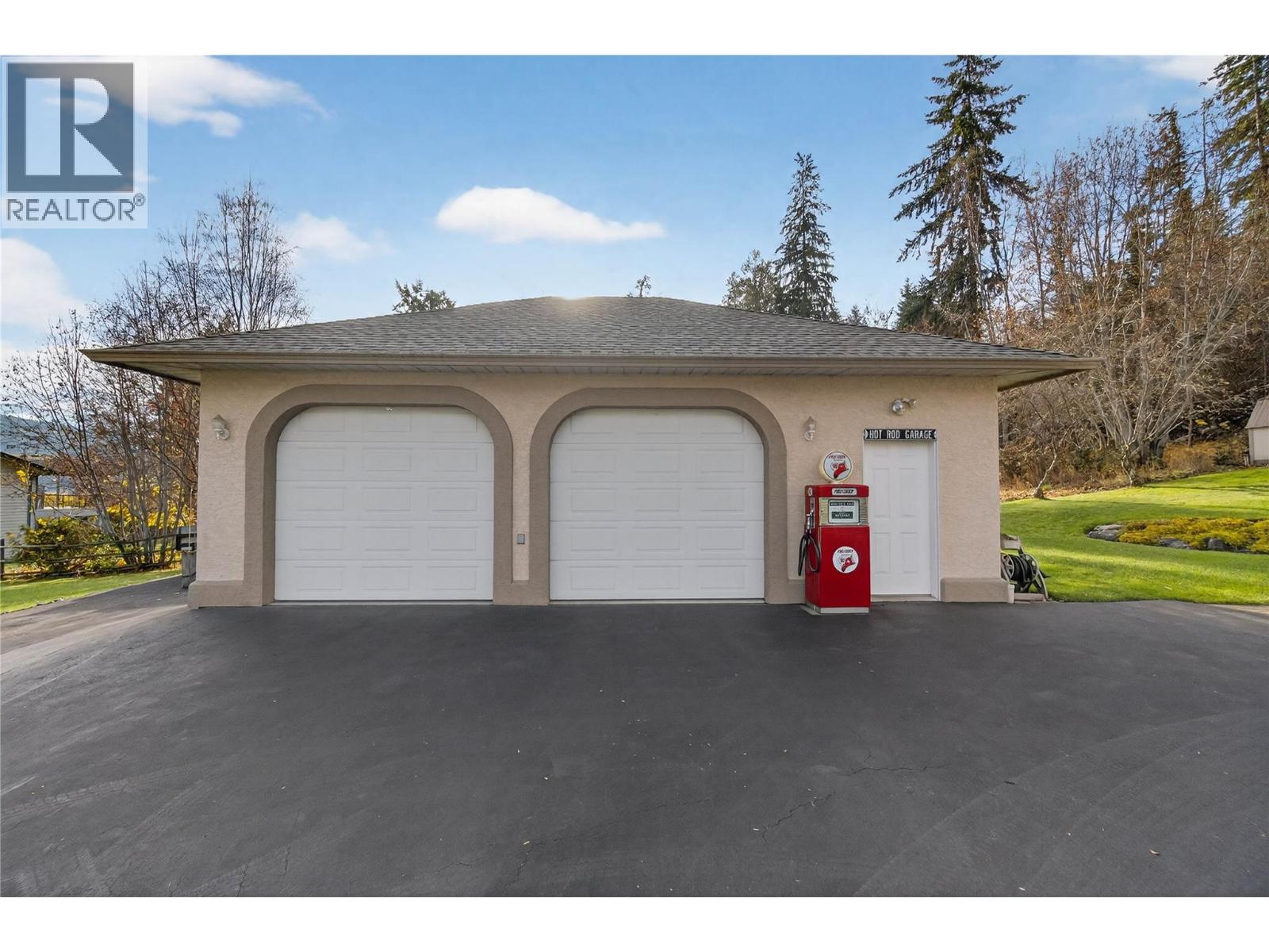 2940 Birch Lane, Blind Bay