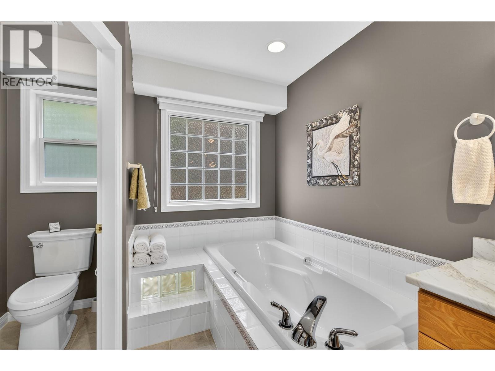 2940 Birch Lane, Blind Bay