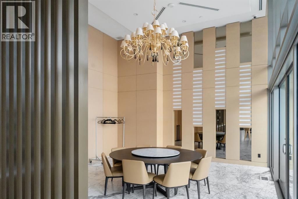 Single Family House for Sale in    Avenue SW Eau Claire Calgary 