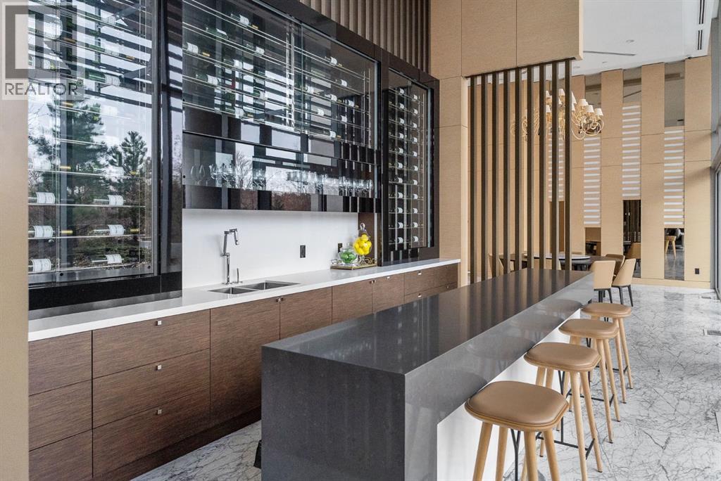 Single Family House for Sale in    Avenue SW Eau Claire Calgary 