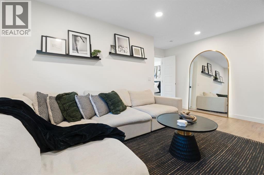 31 Saddlebred Court, Cochrane