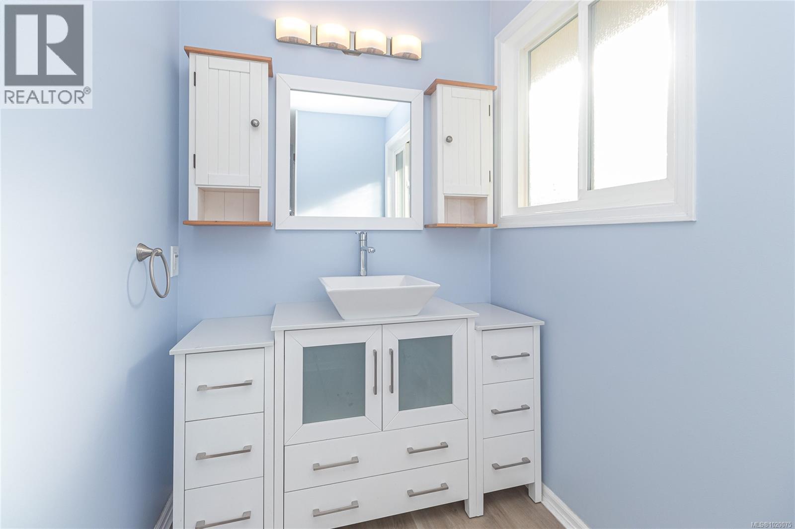 2946 Cressida Cres, Langford