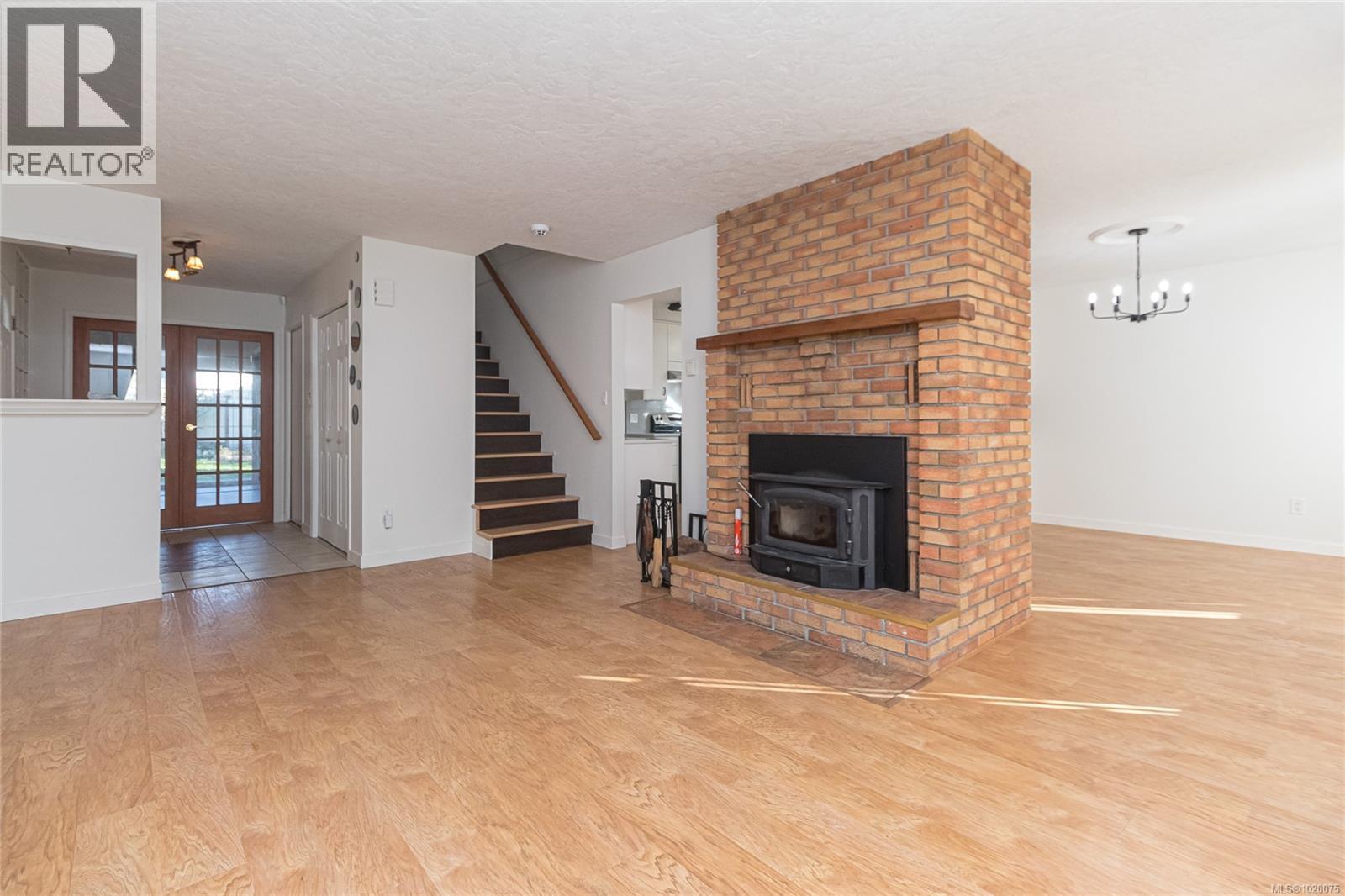 2946 Cressida Cres, Langford