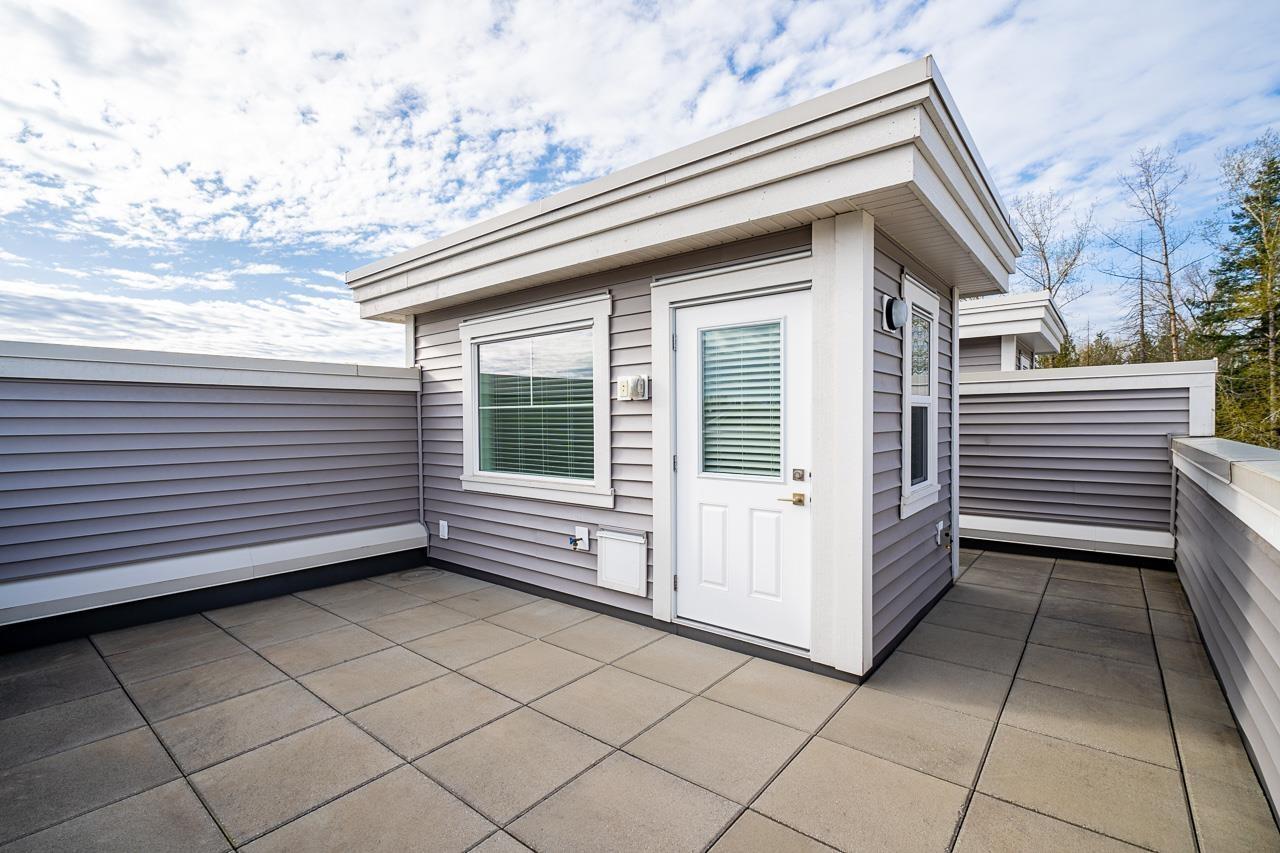 73 8371 202B STREET, Langley