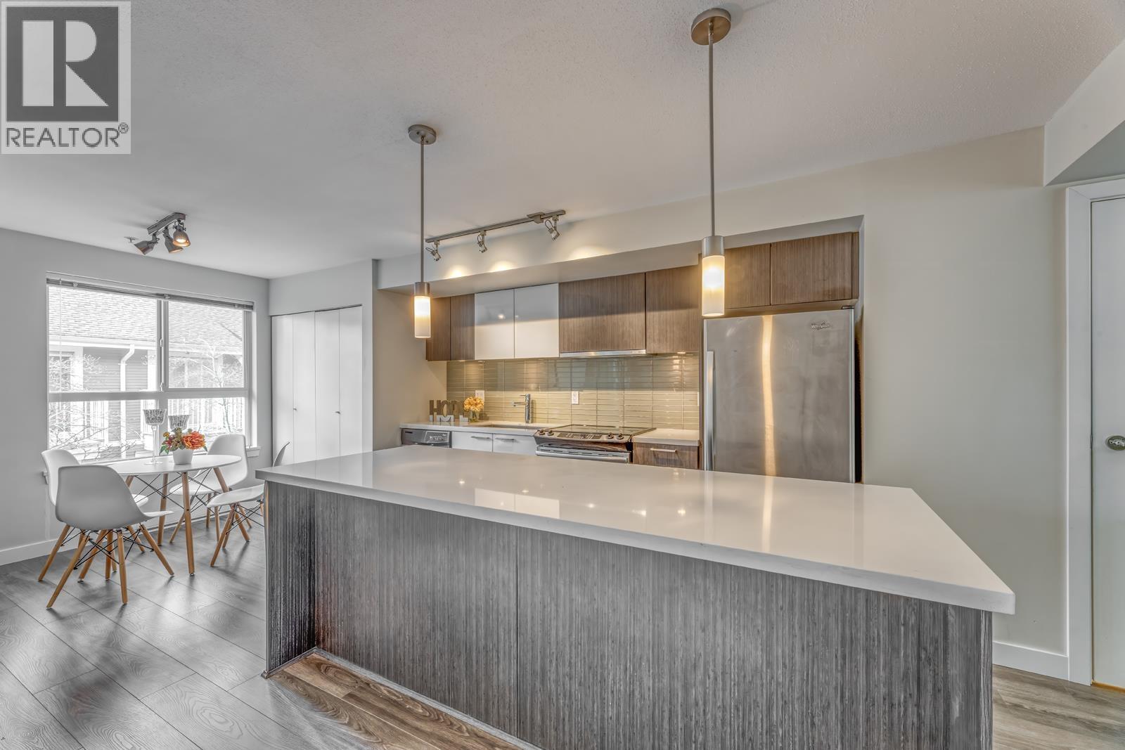 311 618 LANGSIDE AVENUE, Coquitlam